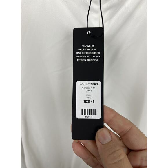 Women's Celeste Maxi Party Wedding White Dress Fashion Nova Size X-Small NWT - Picture 13 of 16